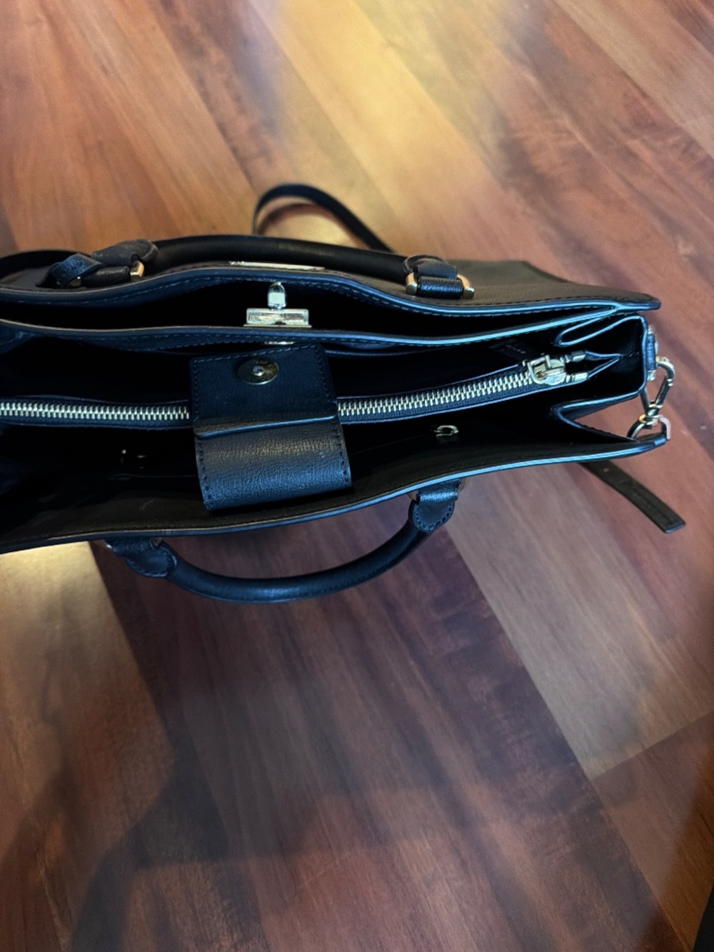 Michael Kors Black Smooth Leather Handbag - Picture 6 of 10